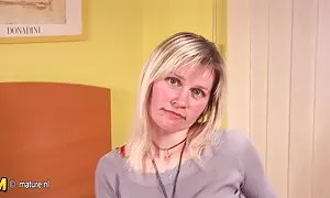 Eine reife frauen ko ...